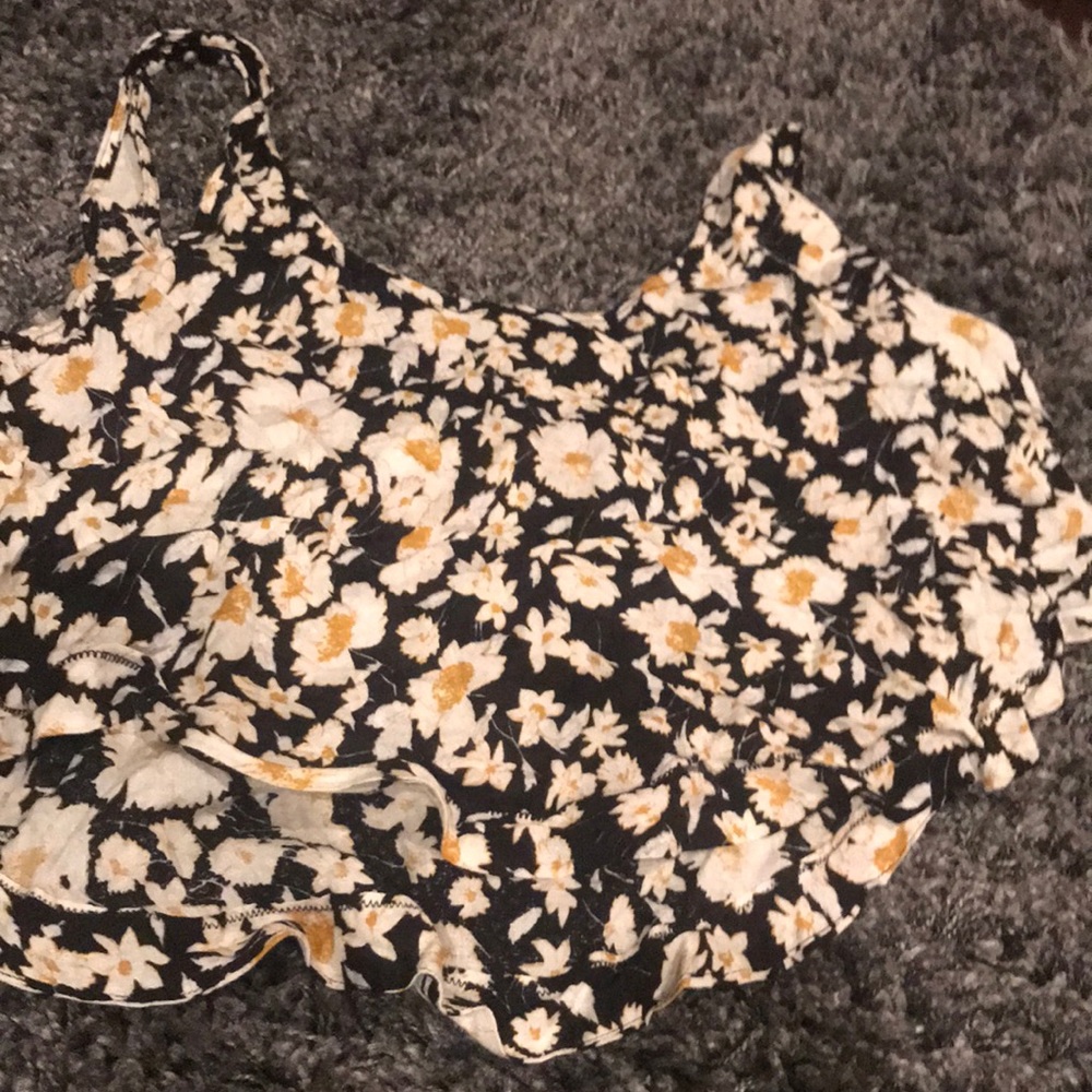 Urban flower crop top